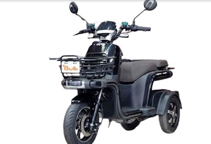 Crown 3 wheeler EV price in Pakistan, specifications and range